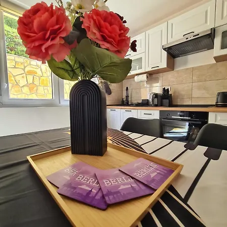 아파트 Berlin 2 소코 반자